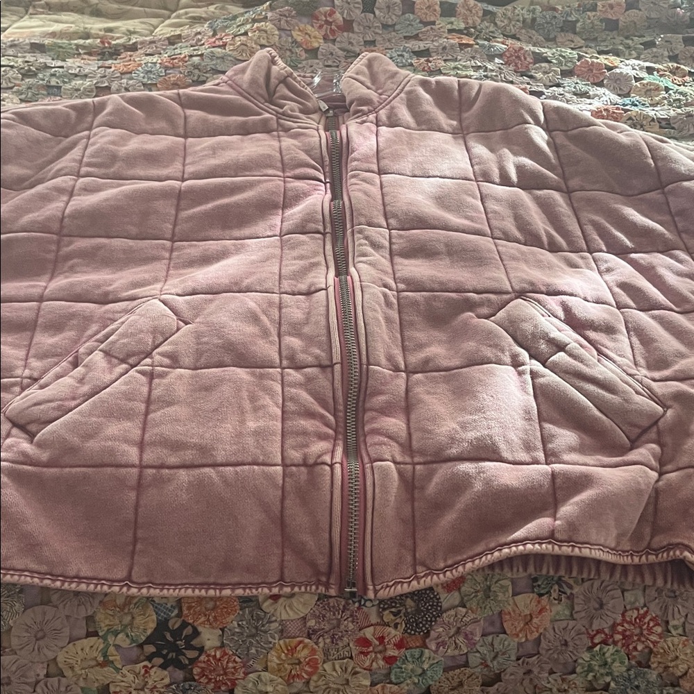 FreePeople Dolman Pink. Quilted Jacket - Picture 5 of 5